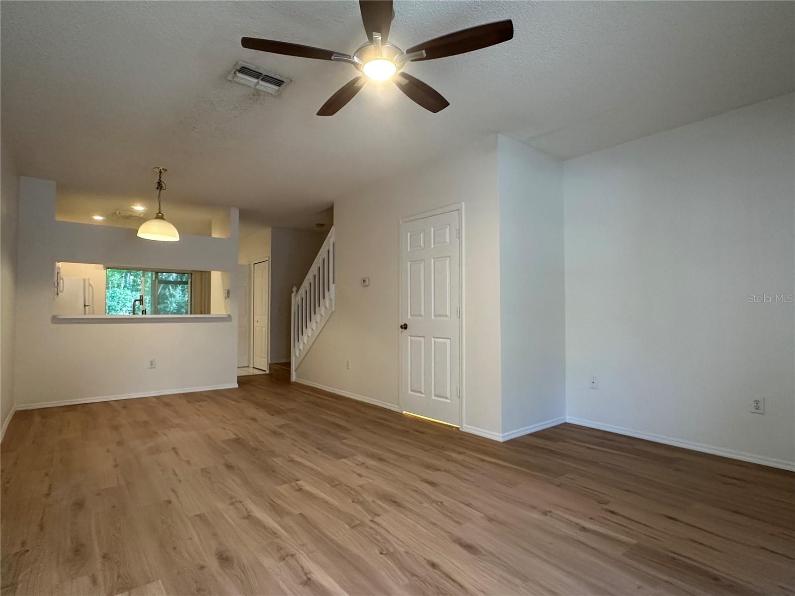 8627 HUNTERS KEY CIR — photo 4