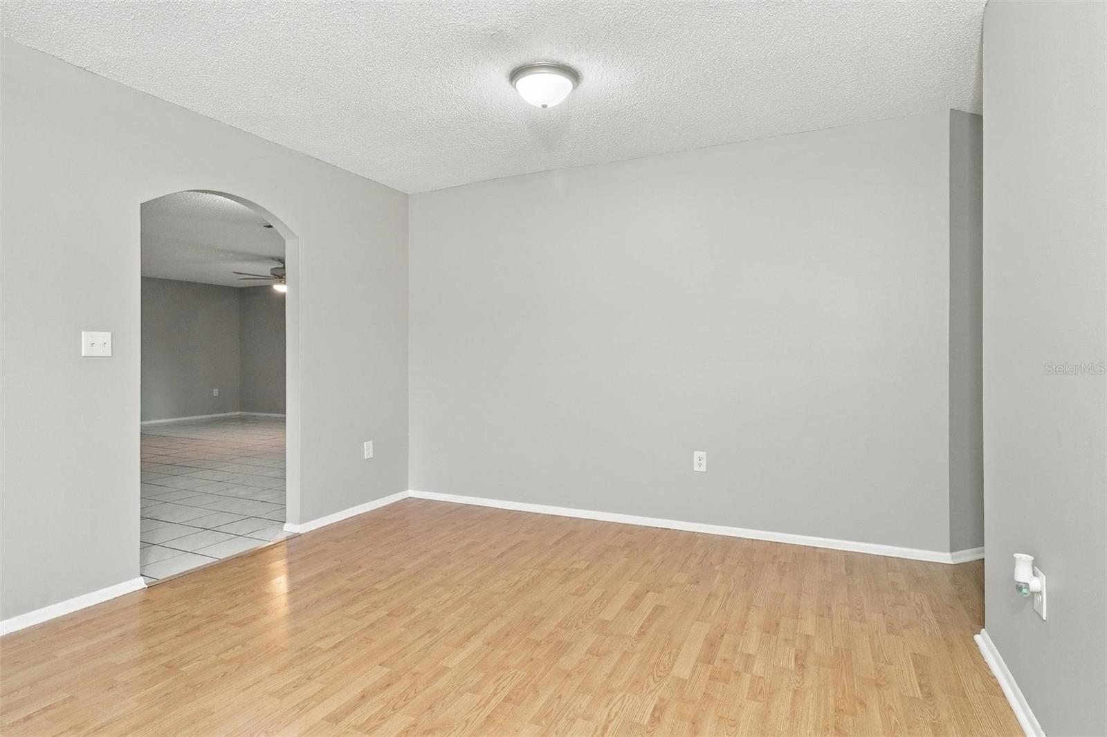 7752 ROYAL STEWART DR — photo 4