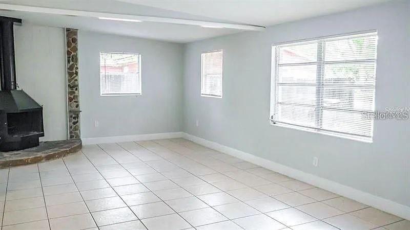1274 BERTLAND WAY — photo 4