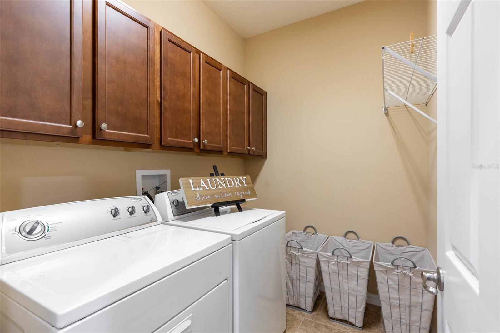 2201 BARRACUDA CT — photo 28
