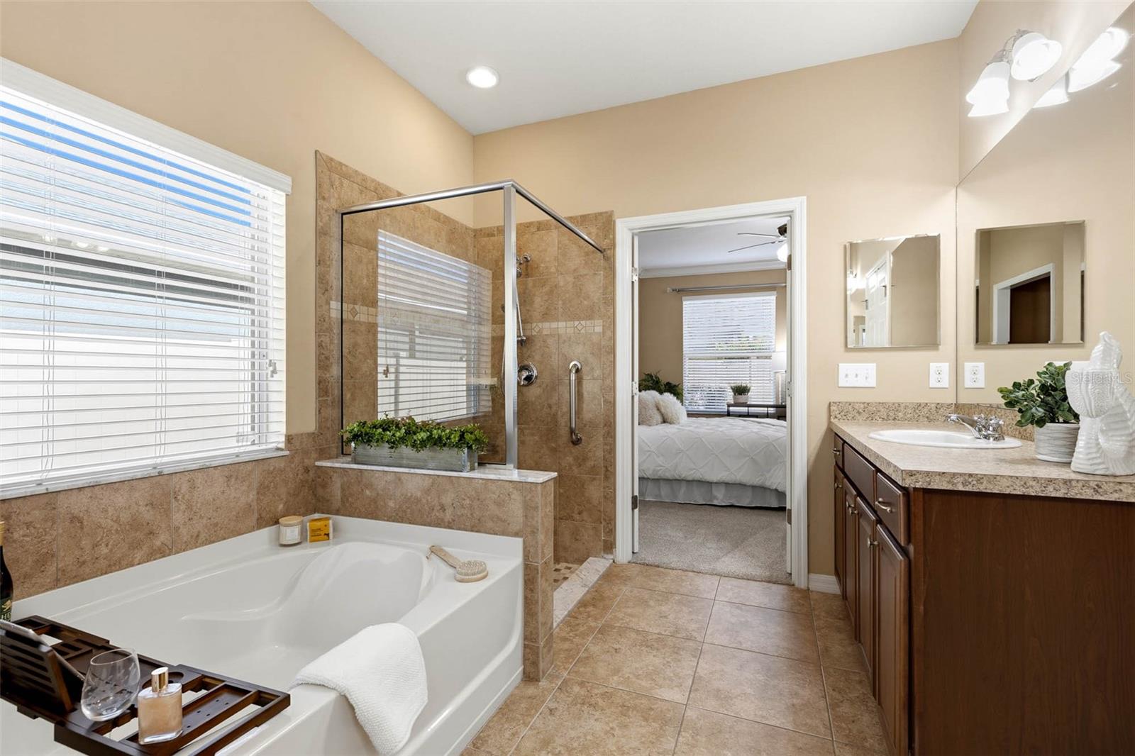 2201 BARRACUDA CT — photo 20