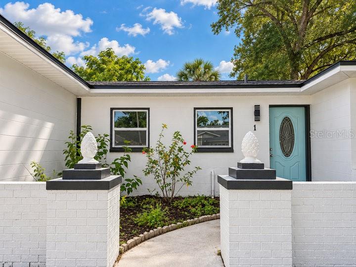 1112 W HIAWATHA ST — photo 25
