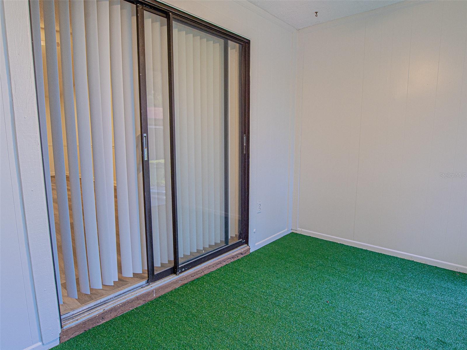 1934 PEPPERMILL DR #1934 — photo 18