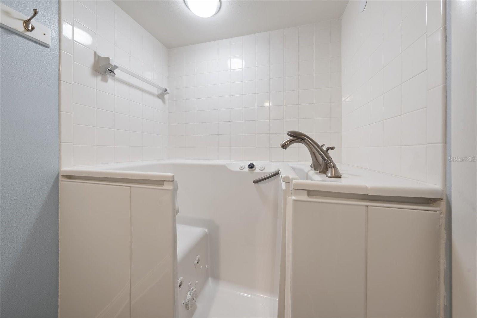 2700 BAYSHORE BLVD #11404 — photo 24