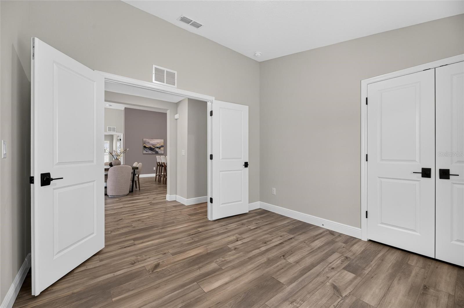31710 CHATEAU MANOR LANE — photo 32