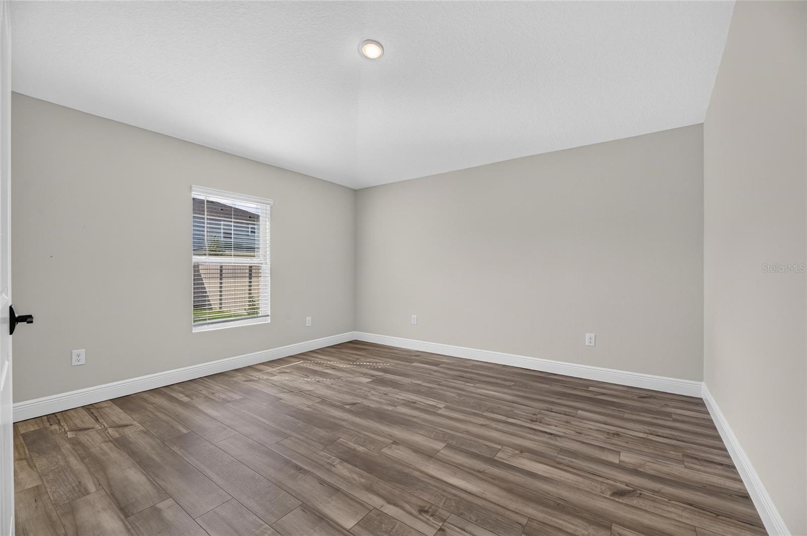 31710 CHATEAU MANOR LANE — photo 35