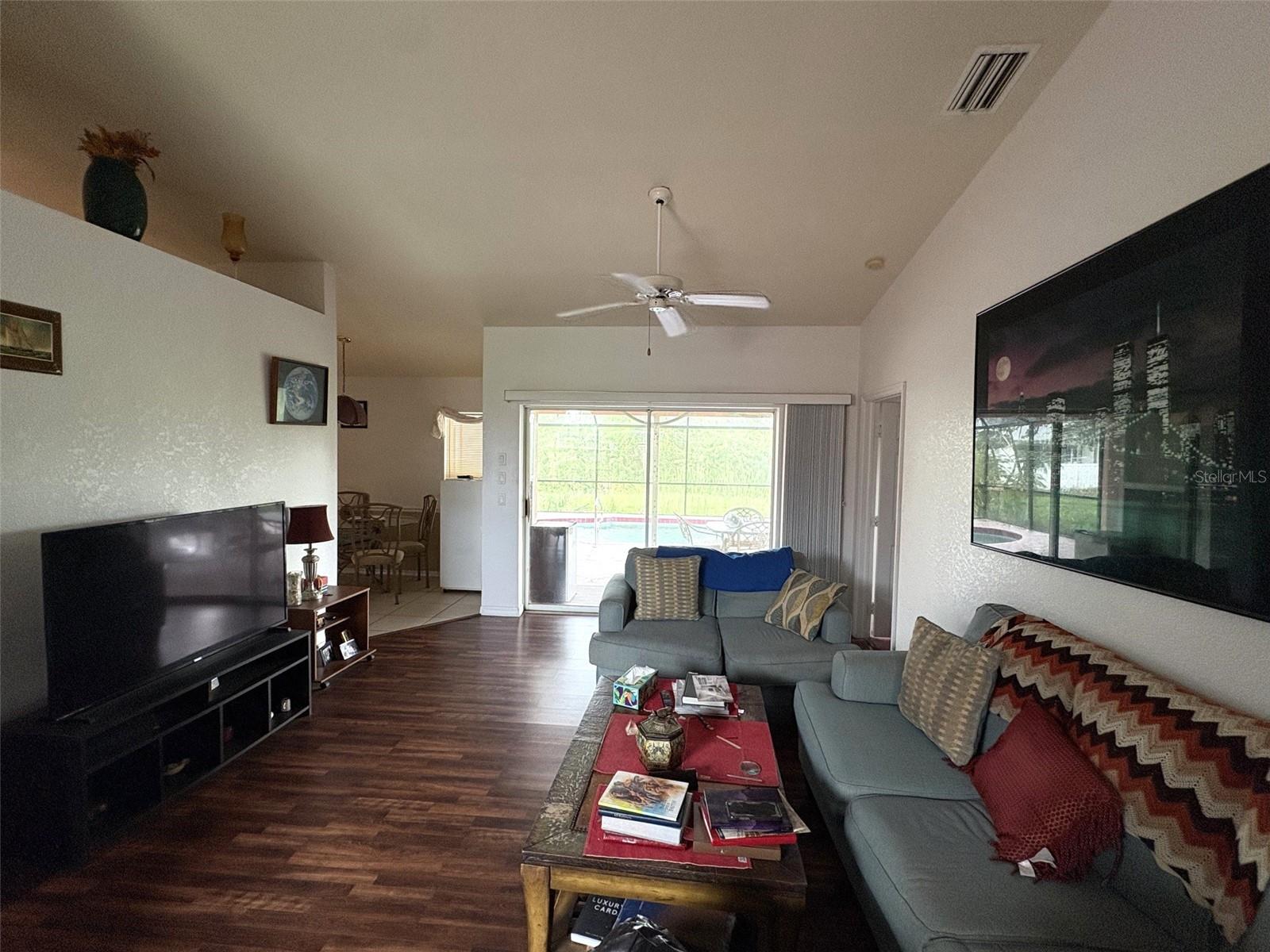 2841 ALGARDI LN — photo 2