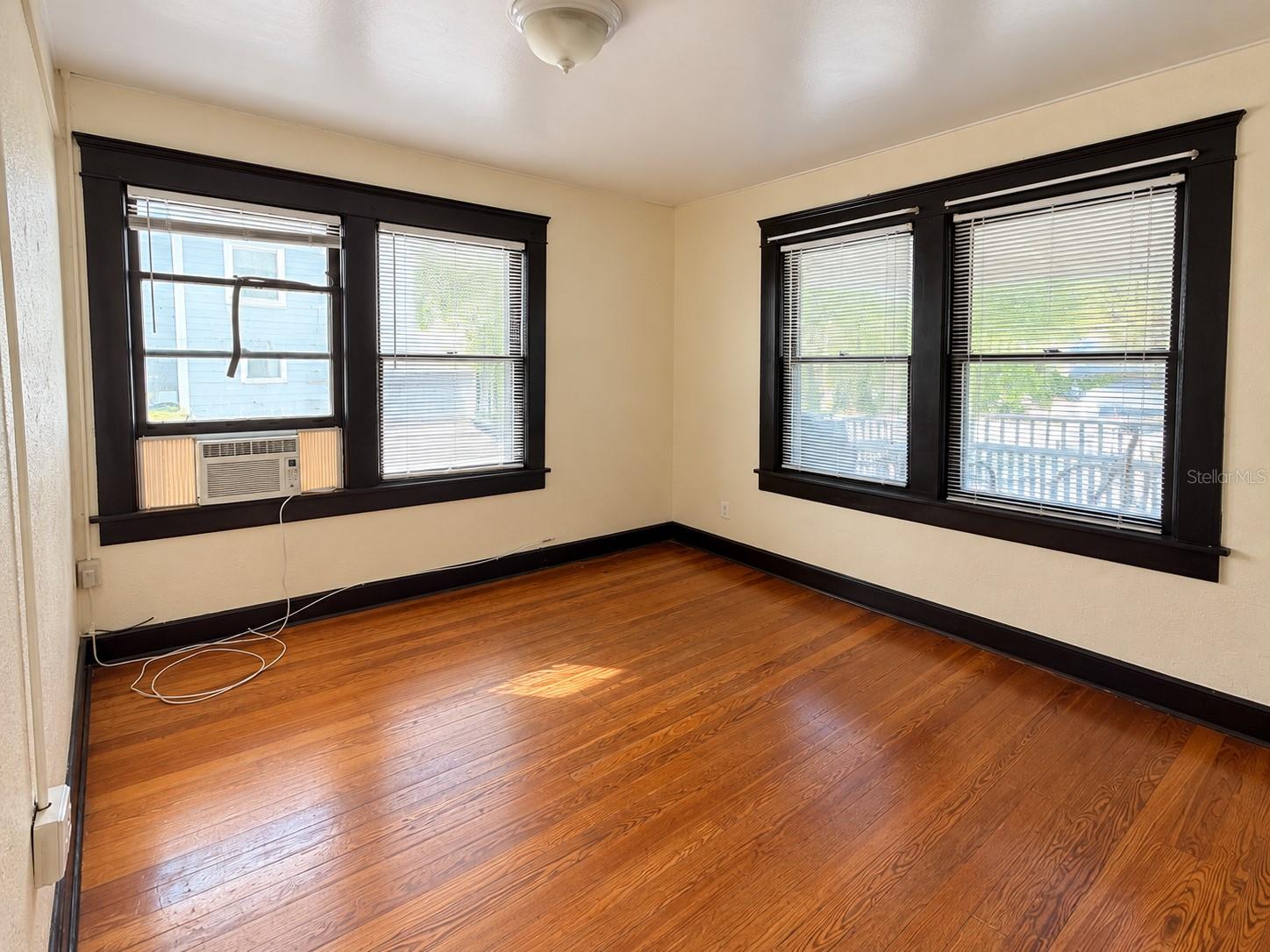 638 3RD AVE S #6 — photo 9