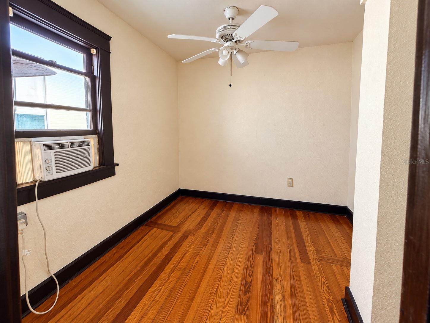 638 3RD AVE S #6 — photo 7