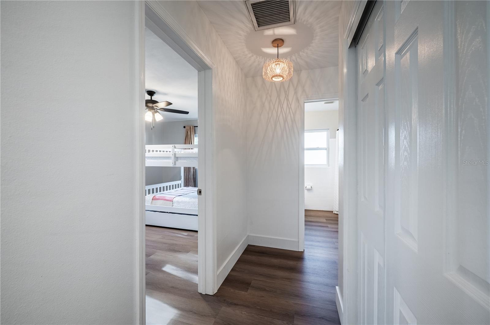 1462 MORROW DR — photo 43