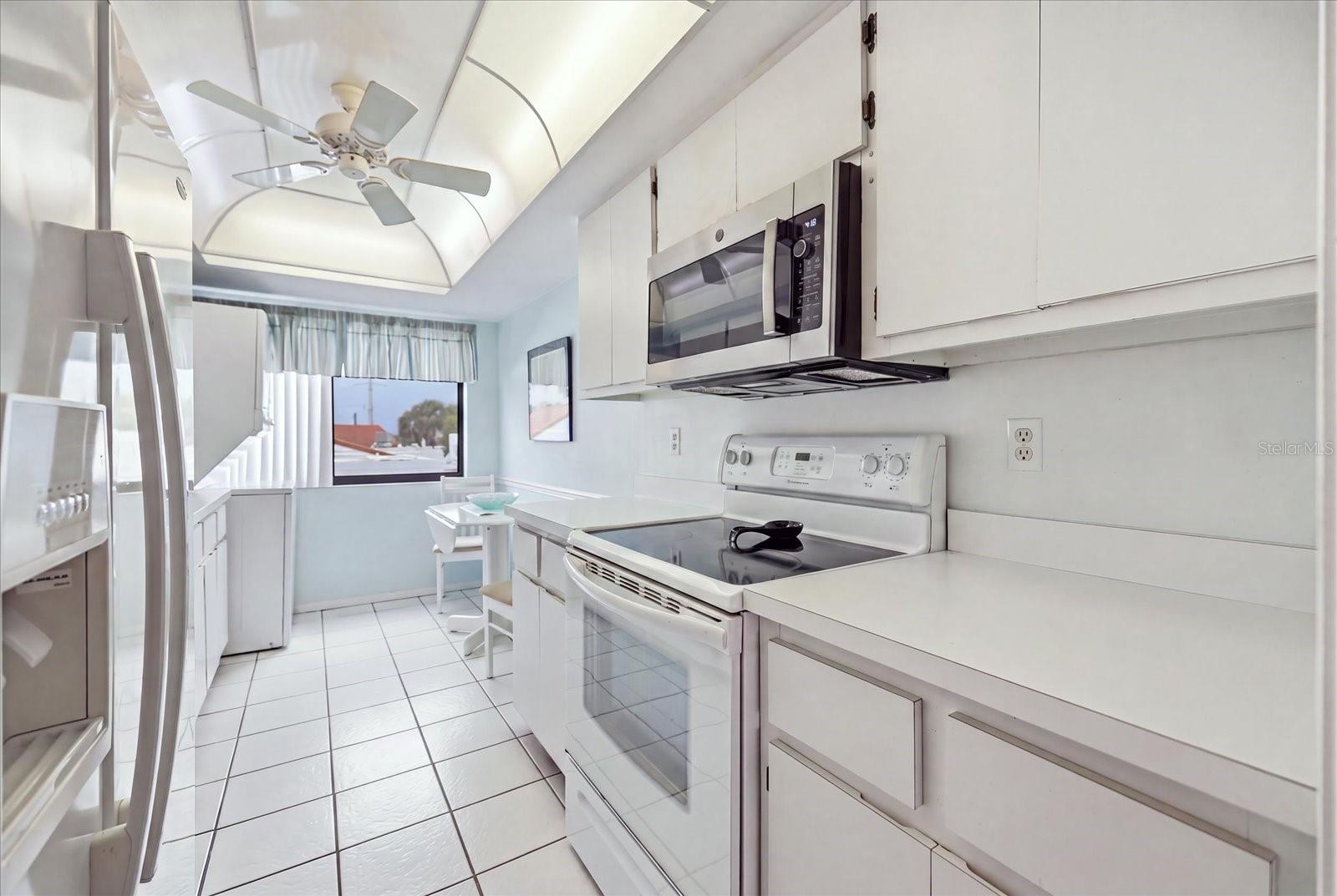 1555 TARPON CENTER DR #116 — photo 11