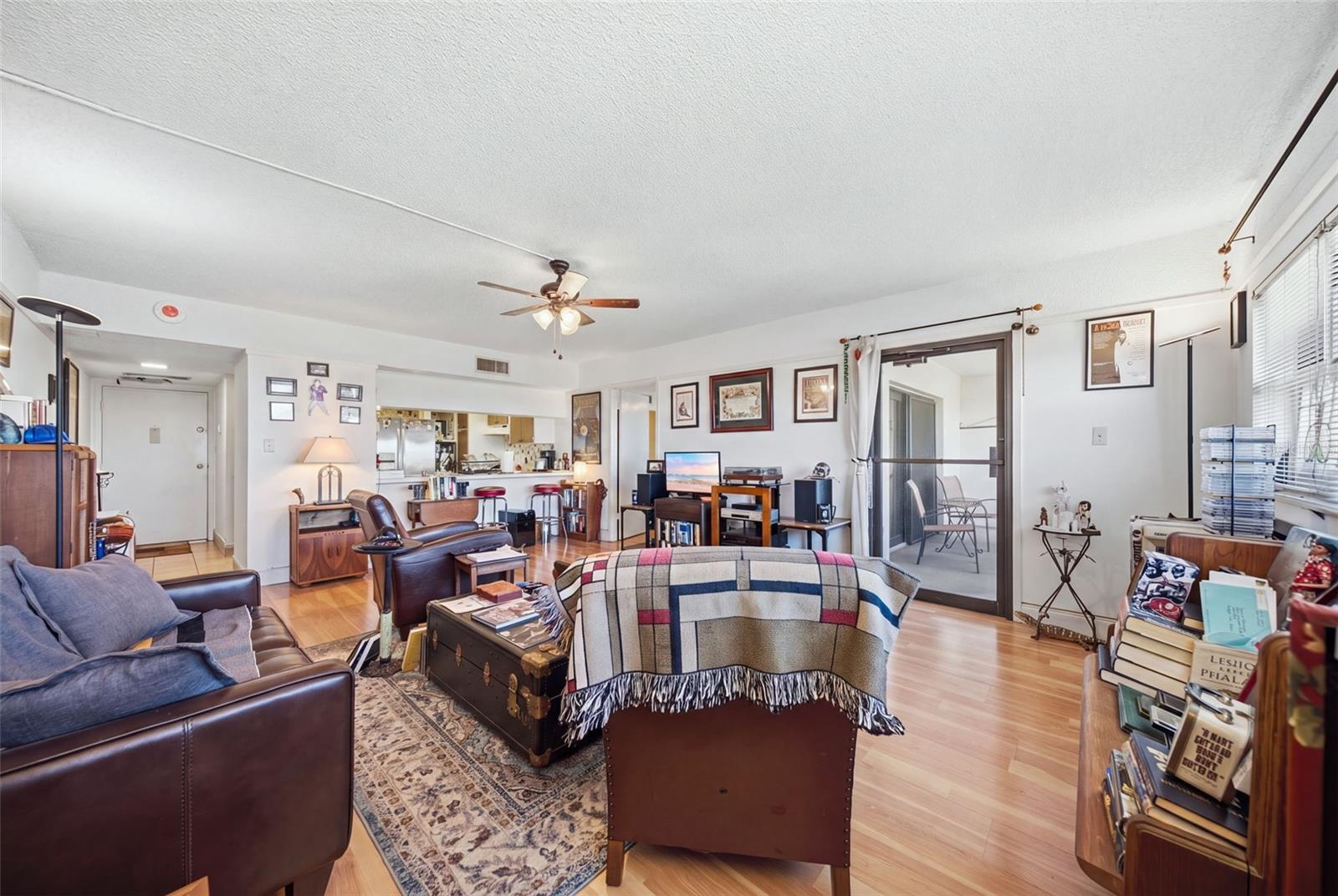 4141 BAYSHORE BLVD #905 — photo 3