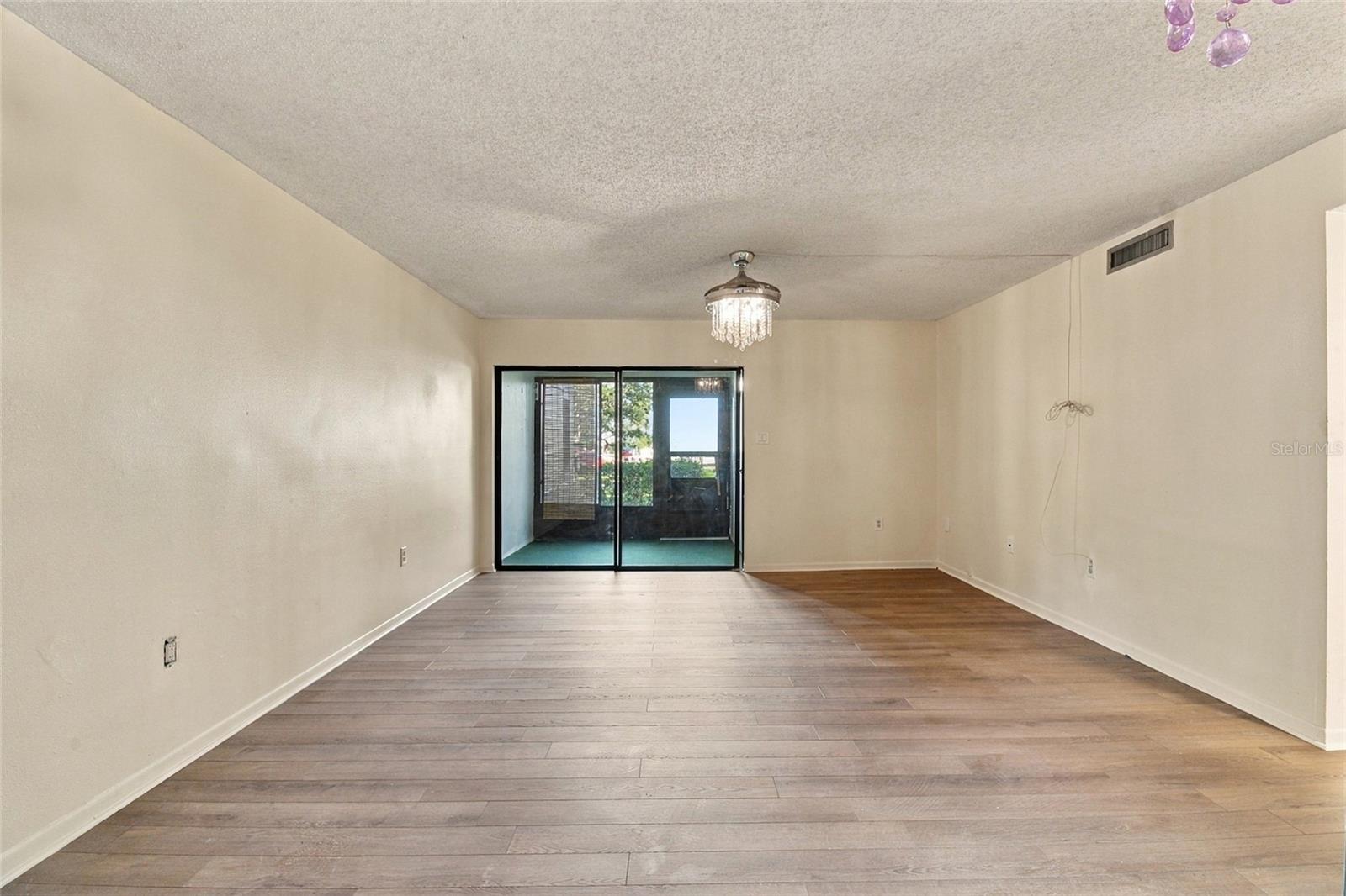 2650 COUNTRYSIDE BLVD #B105 — photo 18