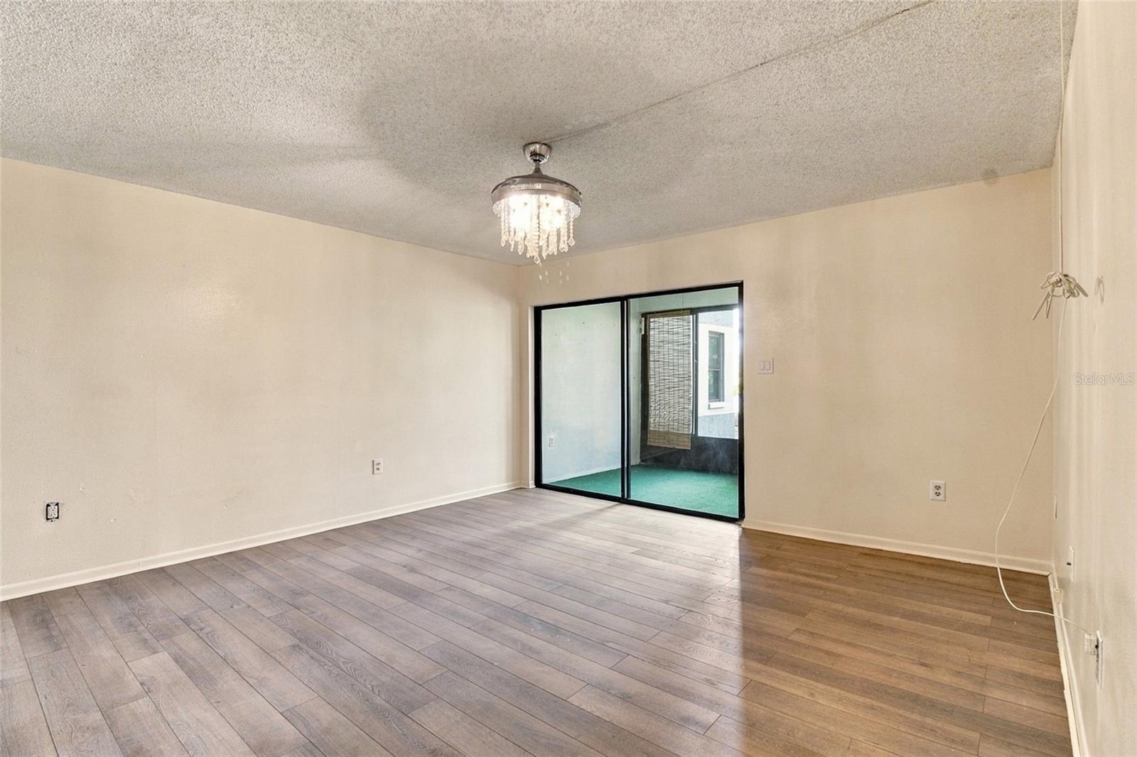2650 COUNTRYSIDE BLVD #B105 — photo 19