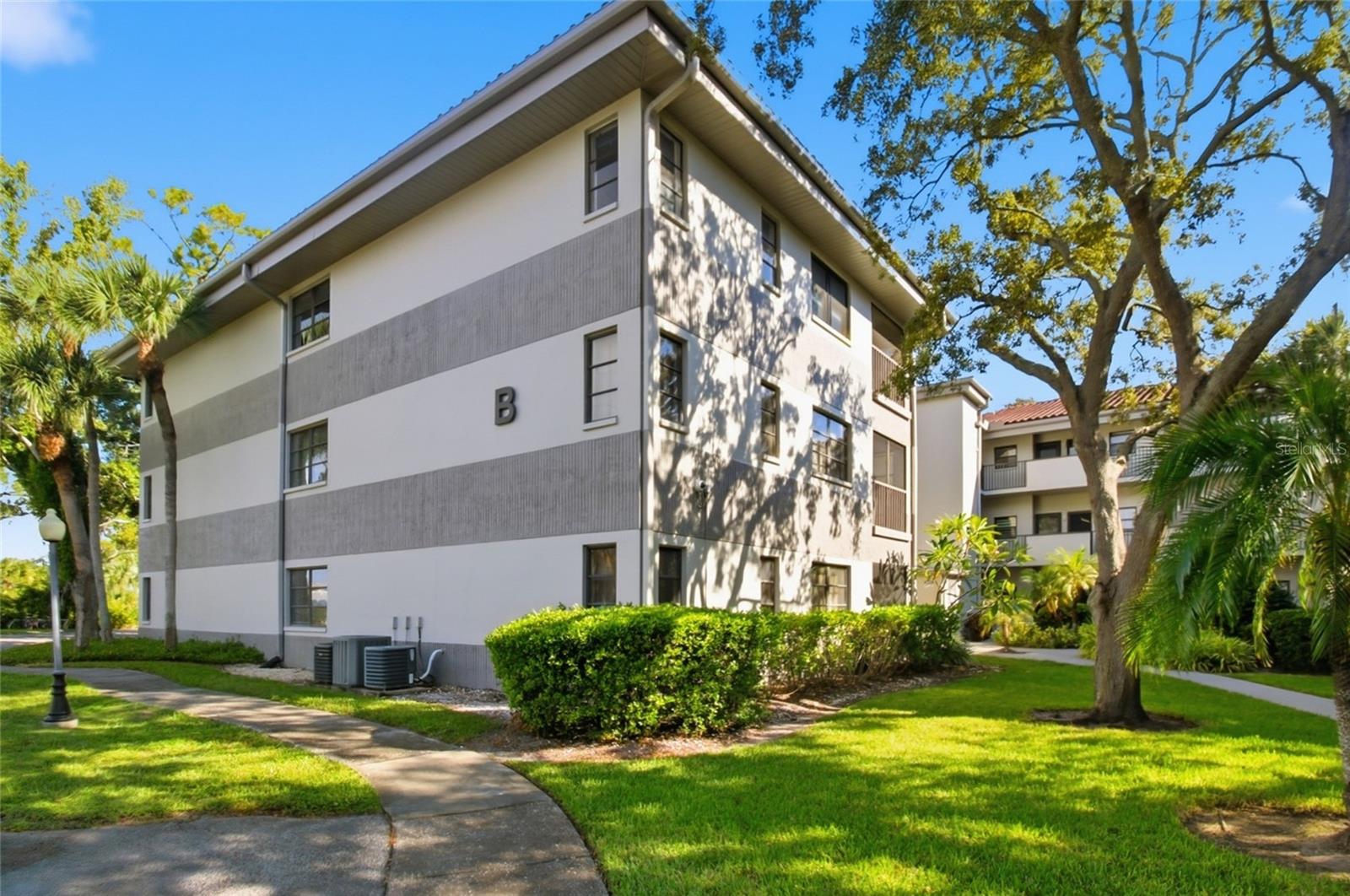 2650 COUNTRYSIDE BLVD #B105 — photo 2
