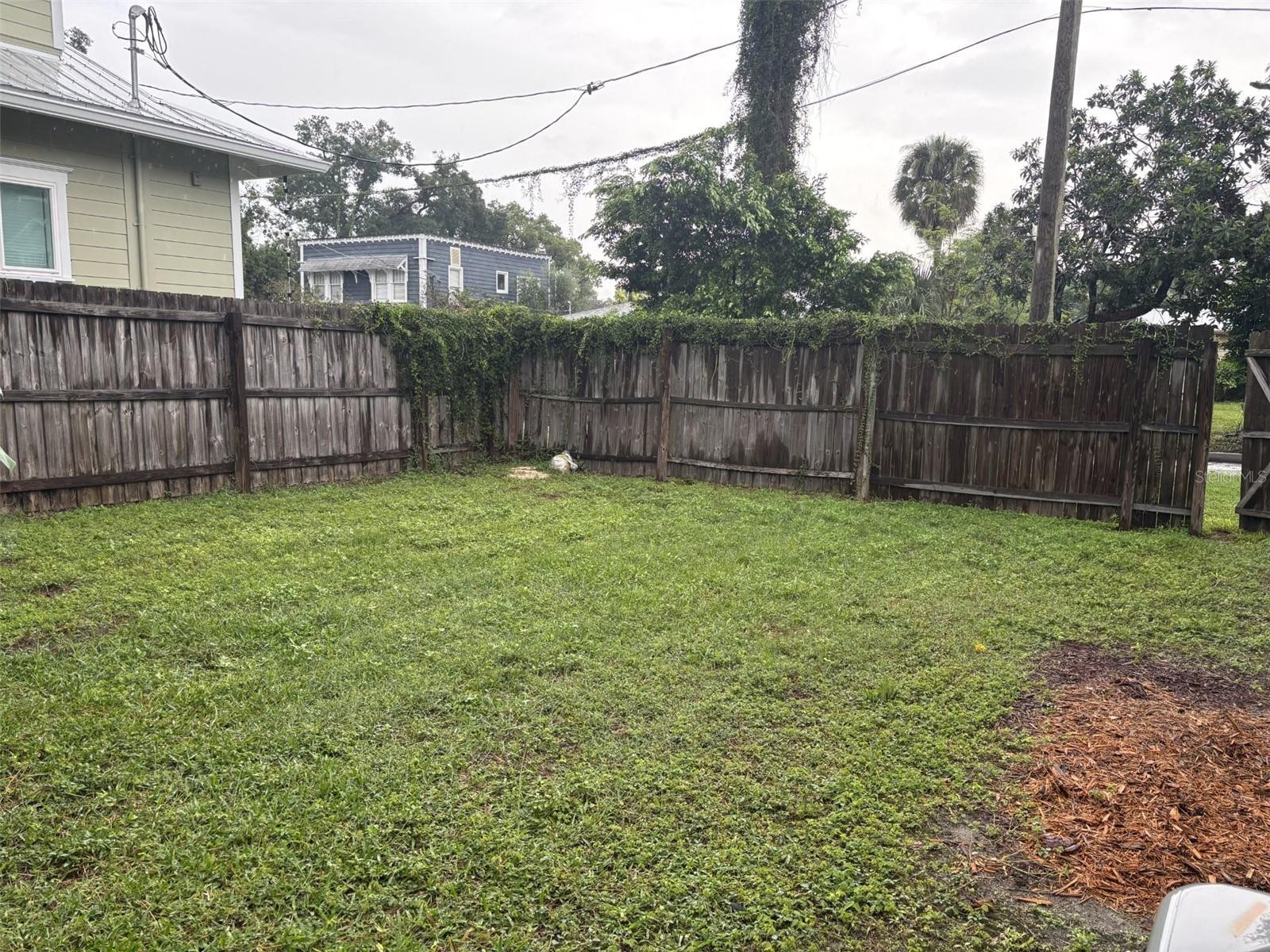 406 E GLADYS ST #B — photo 15