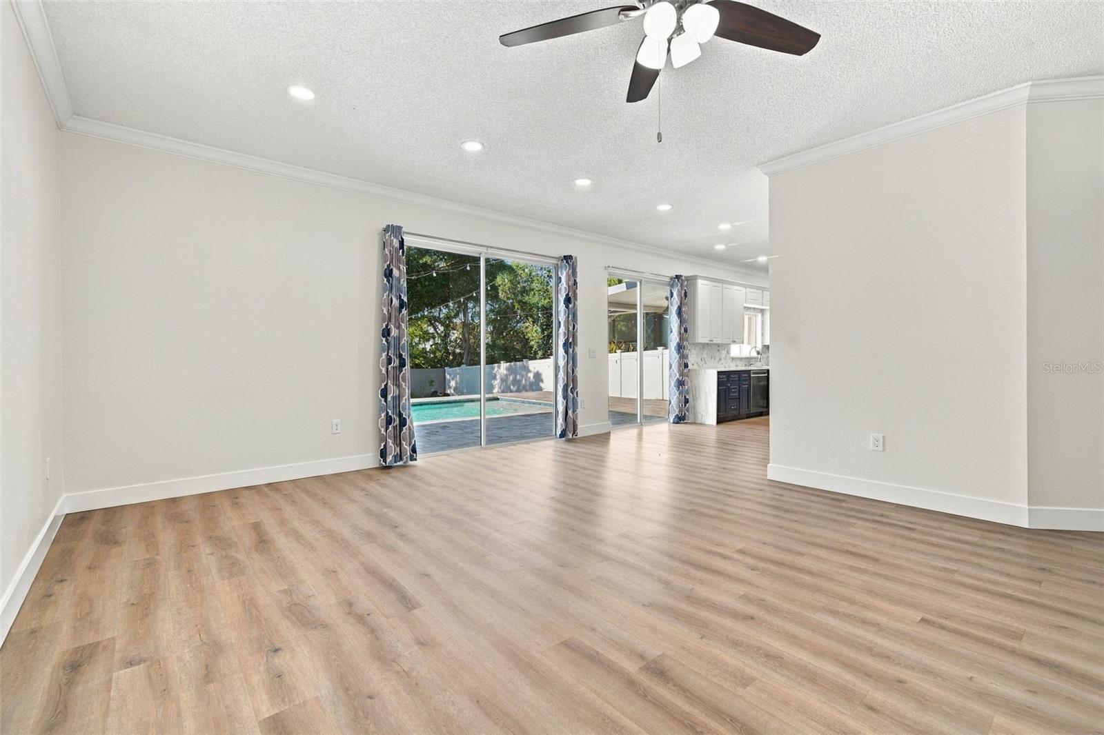 1726 SPLIT FORK DR — photo 25