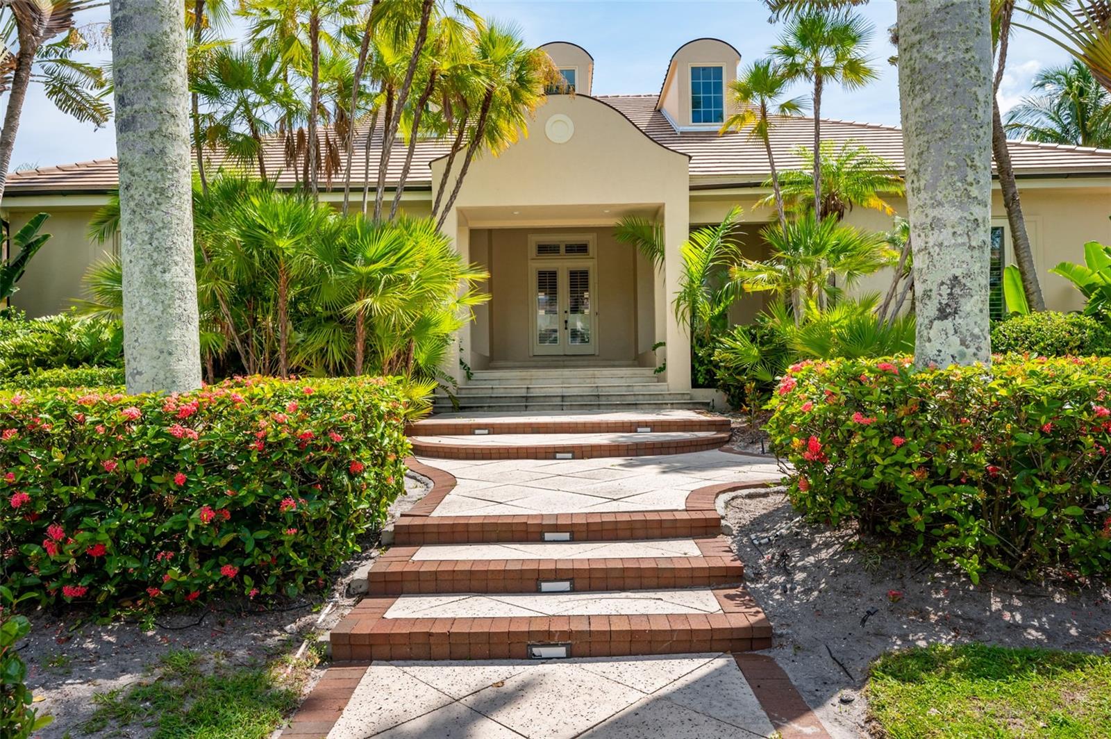 981 LONGBOAT CLUB RD — photo 26