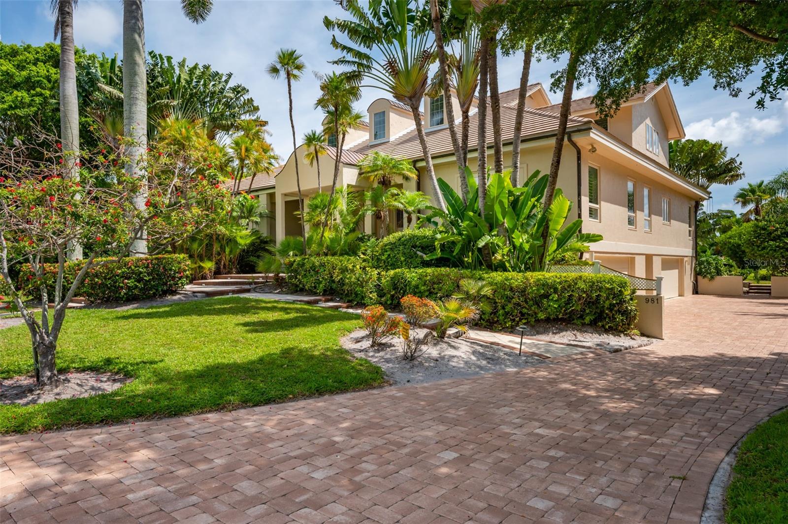 981 LONGBOAT CLUB RD — photo 21