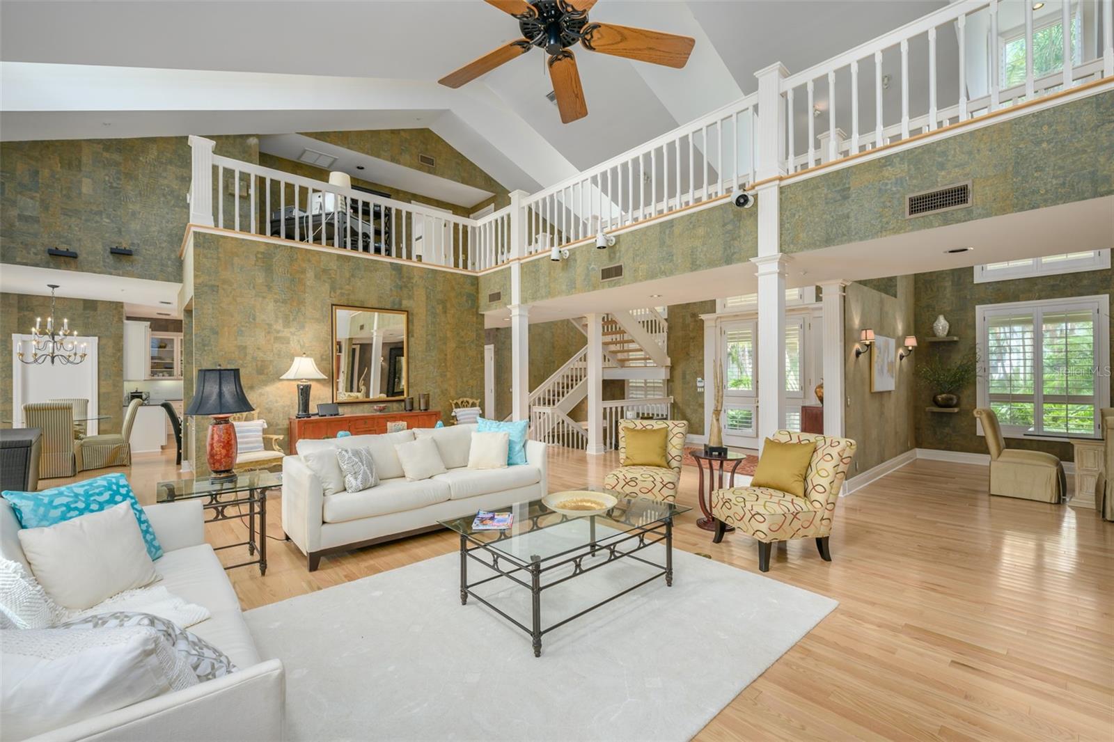 981 LONGBOAT CLUB RD — photo 32