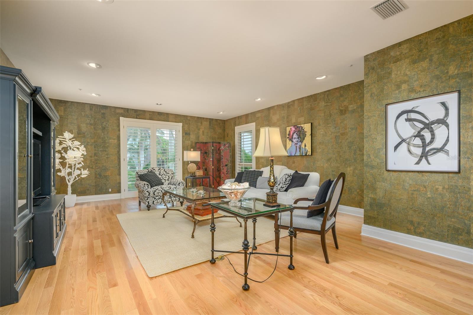 981 LONGBOAT CLUB RD — photo 34