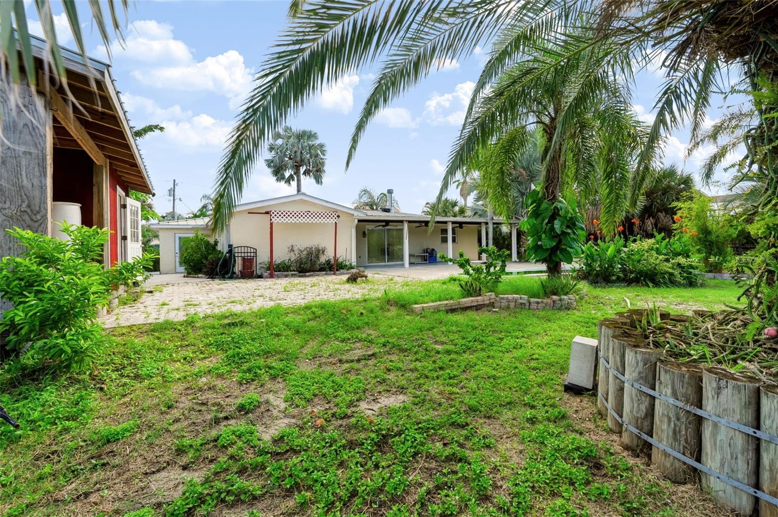 2123 BAYOU DR — photo 5