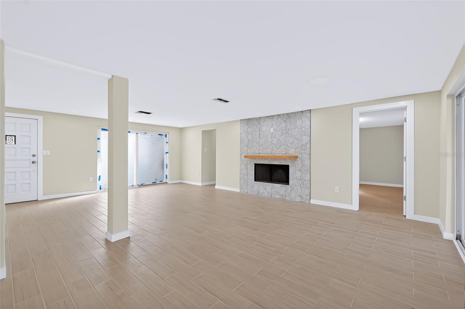 2123 BAYOU DR — photo 36