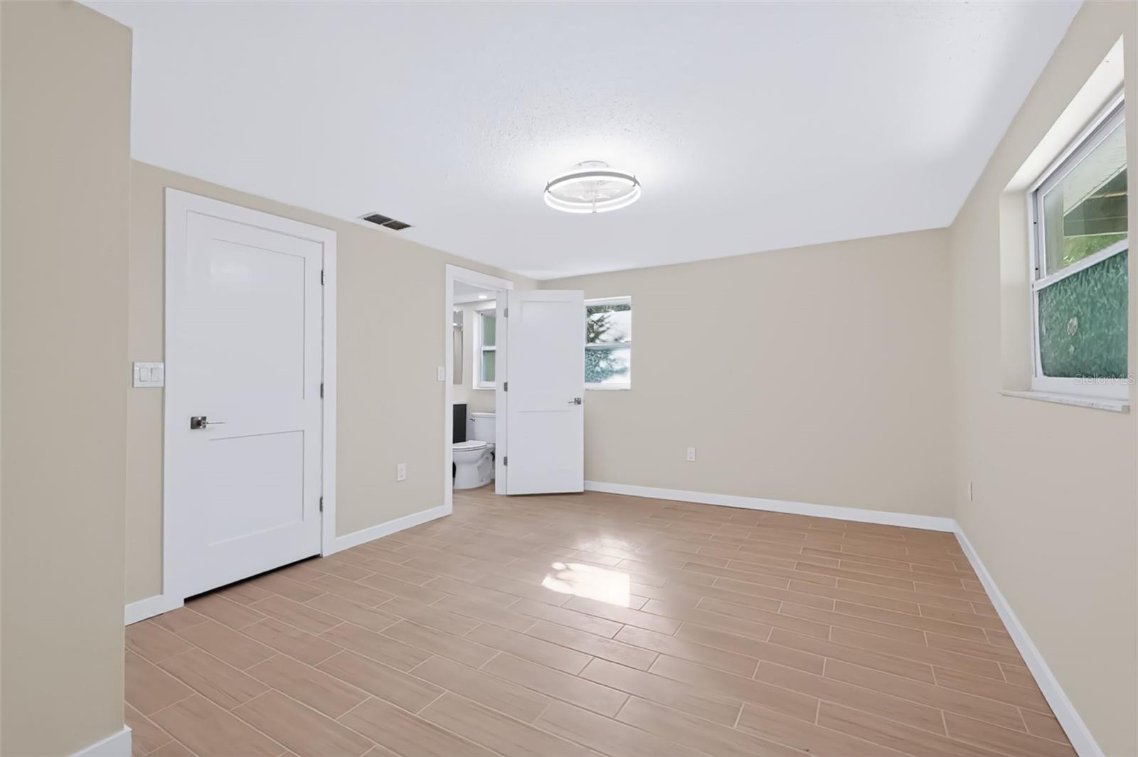 2123 BAYOU DR — photo 14