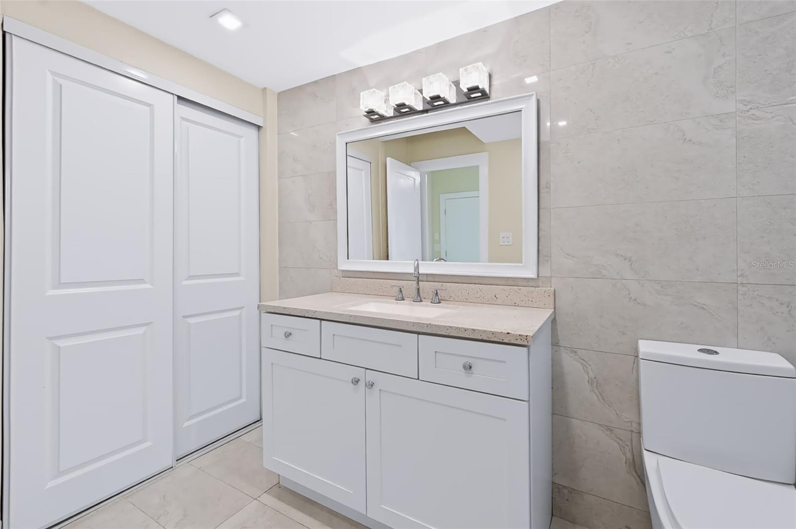 2123 BAYOU DR — photo 24