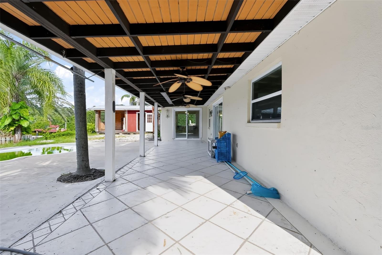 2123 BAYOU DR — photo 11