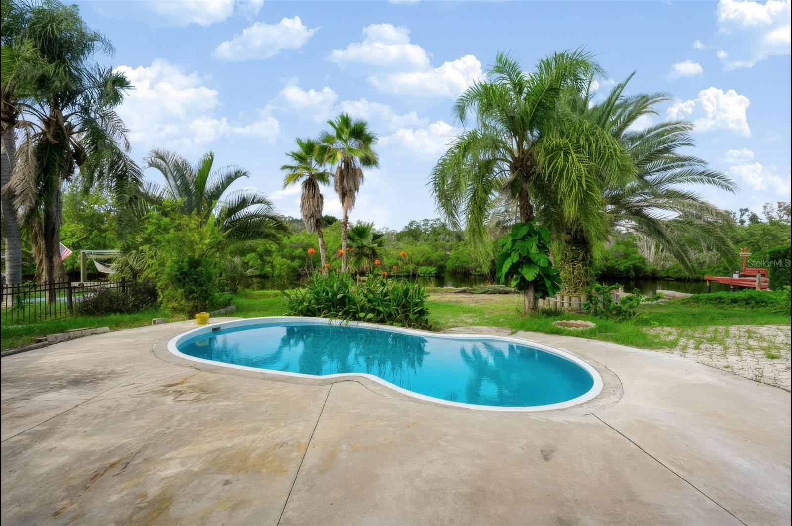 2123 BAYOU DR — photo 10