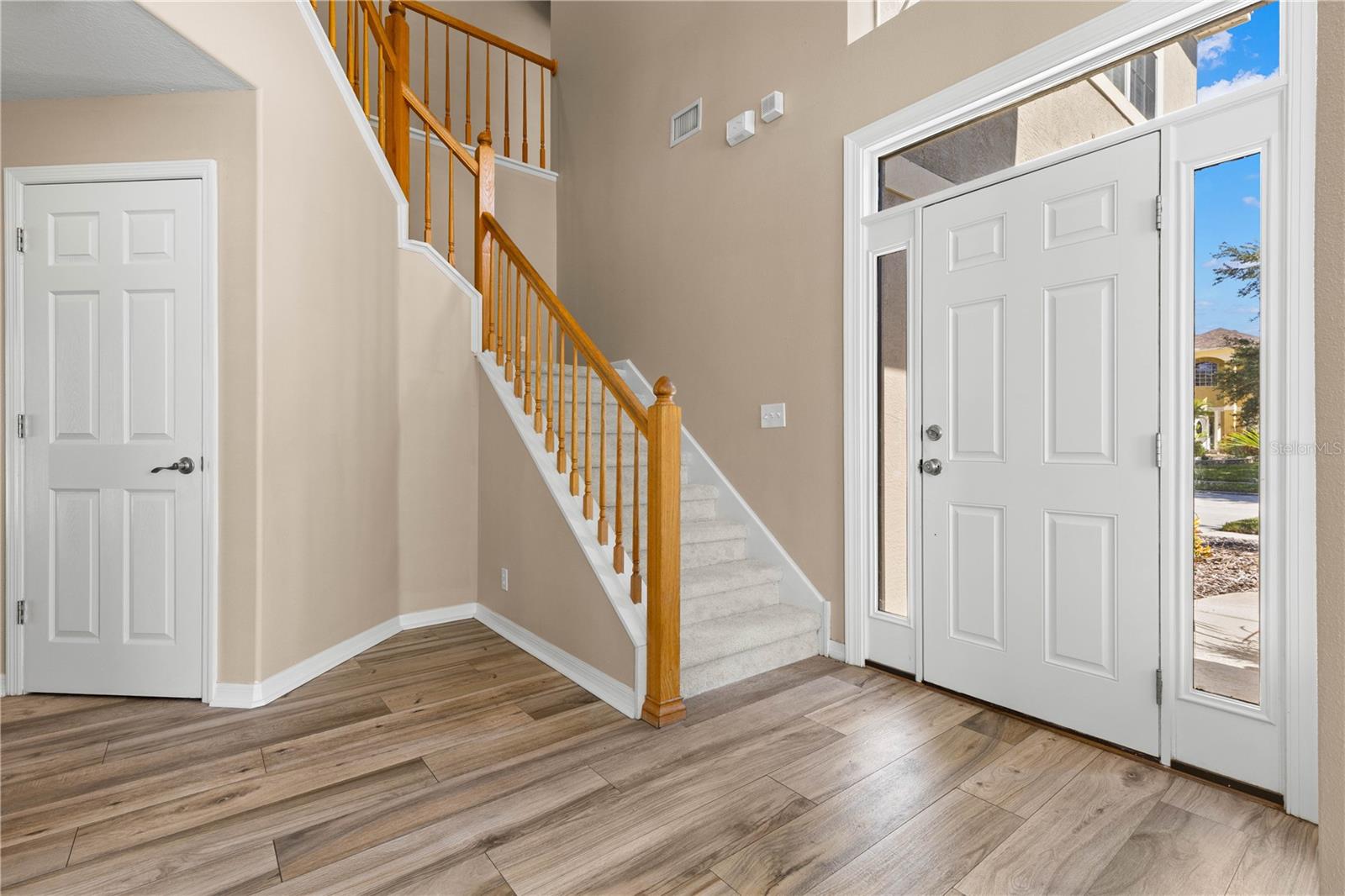 4152 GRANDCHAMP CIR — photo 3
