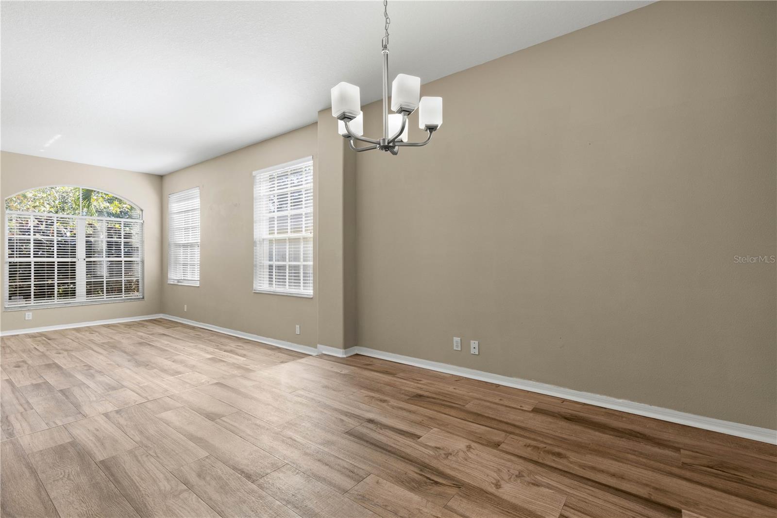 4152 GRANDCHAMP CIR — photo 11