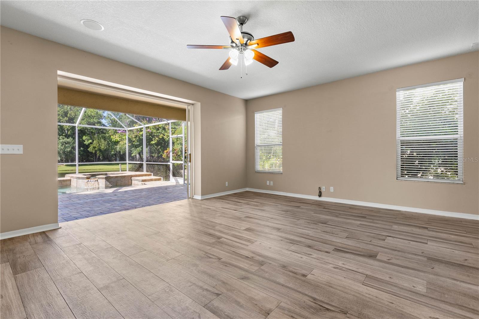 4152 GRANDCHAMP CIR — photo 17