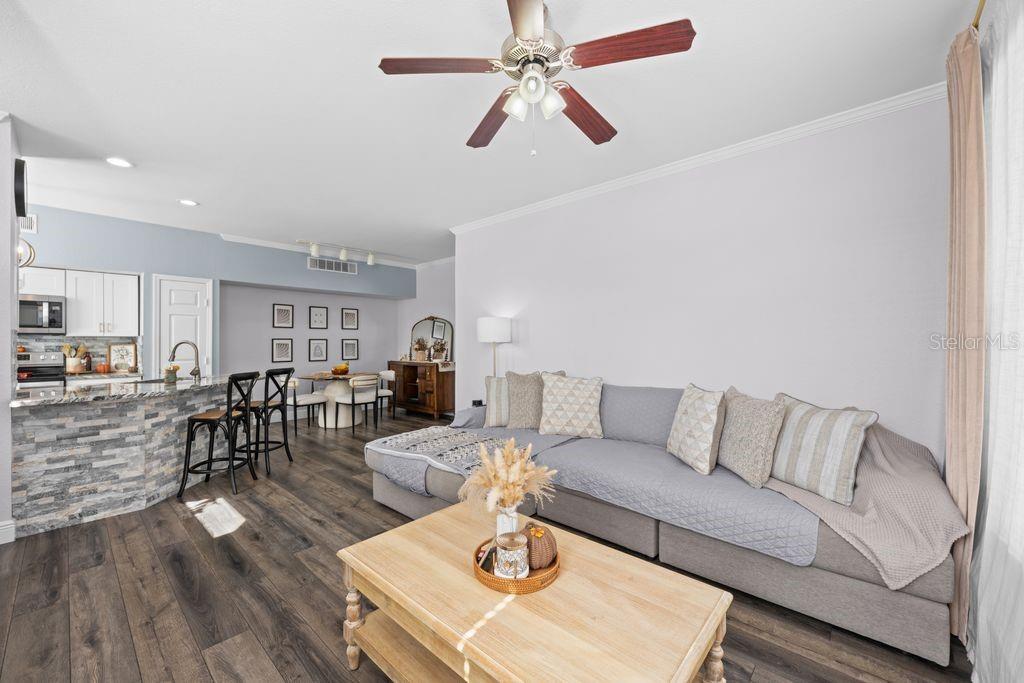 9578 LAKE CHASE ISLAND WAY #9578 — photo 4