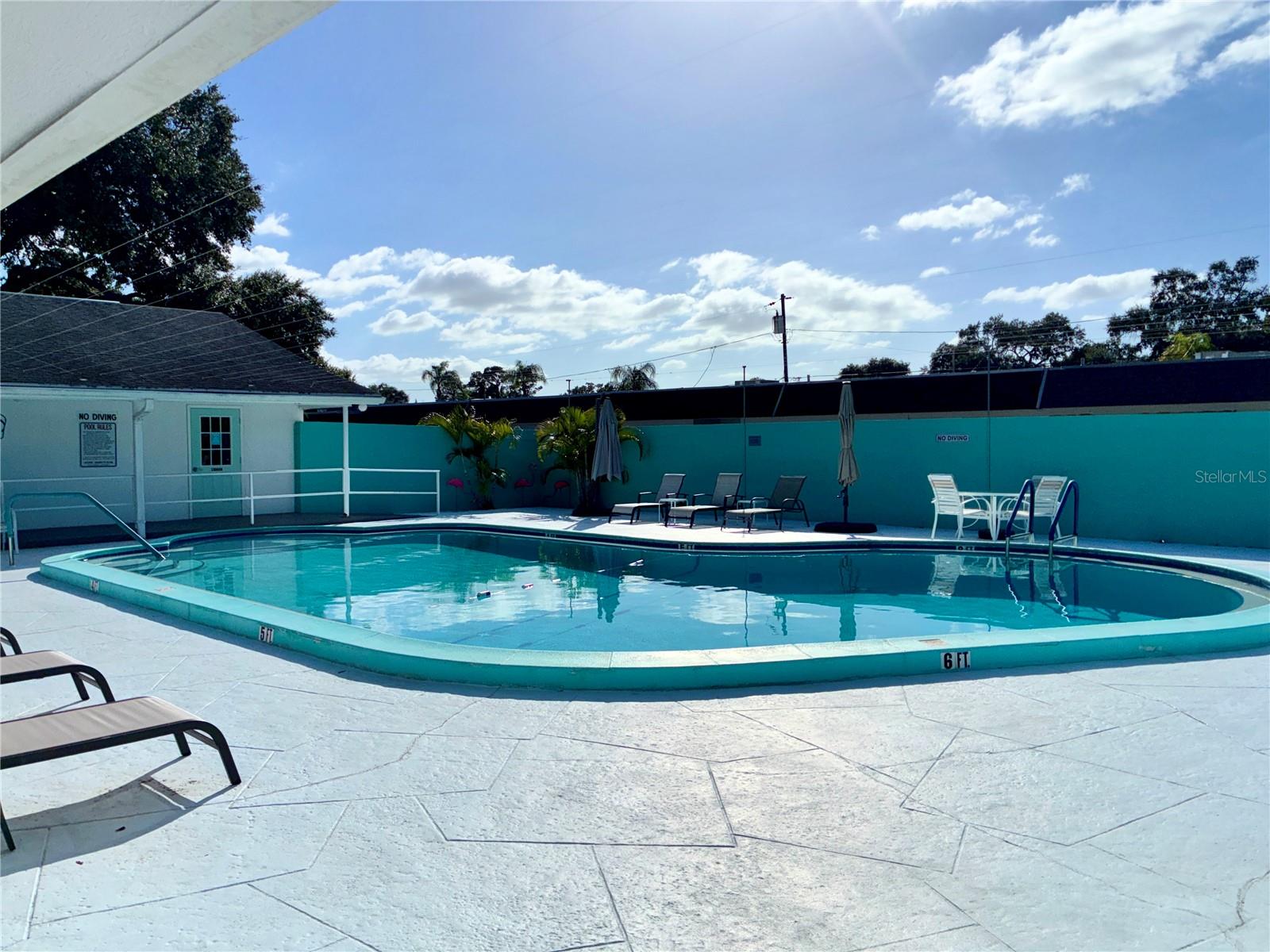 889 SKY LOCH DR S — photo 25