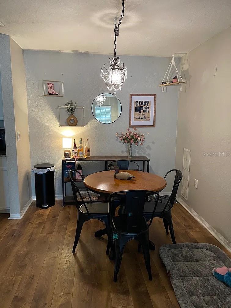 8917 MANOR LOOP #102 — photo 4