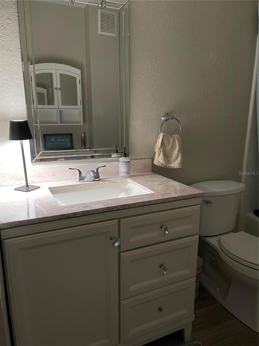 8917 MANOR LOOP #102 — photo 7
