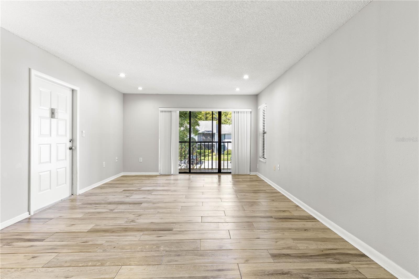 1281 PINE RIDGE CIR E #A2 — photo 5