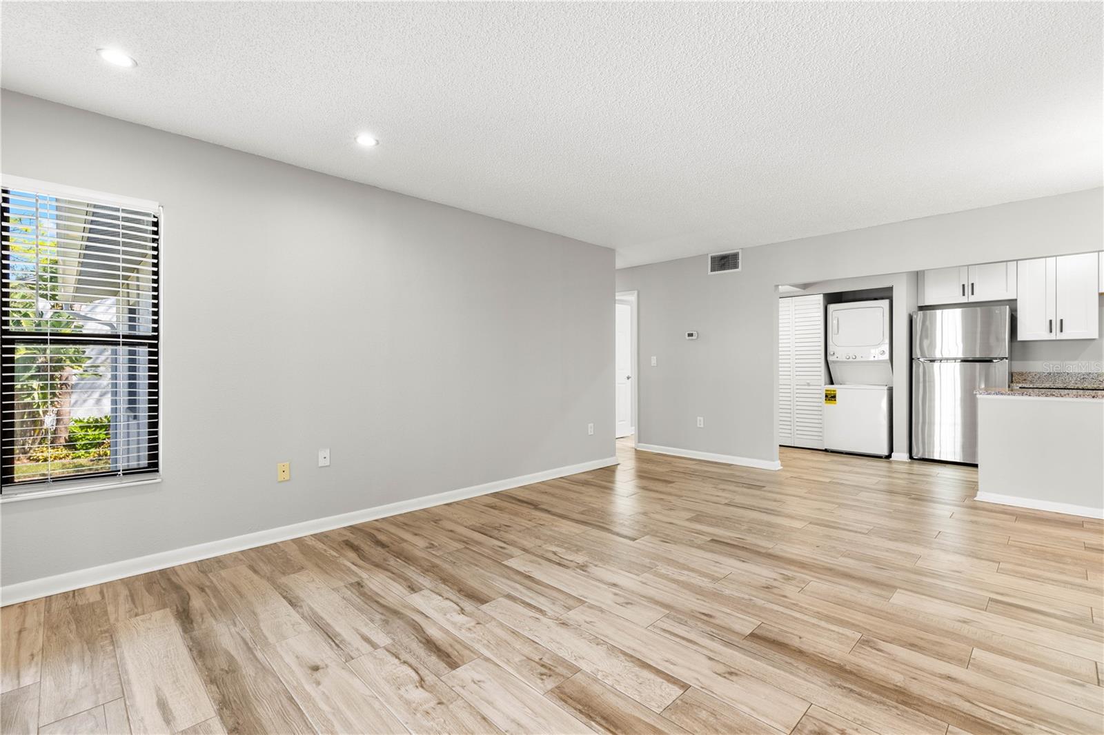 1281 PINE RIDGE CIR E #A2 — photo 8