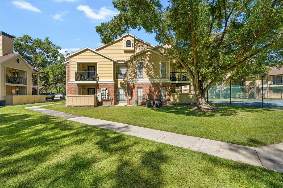 8742 MALLARD RESERVE DR #203 — photo 13
