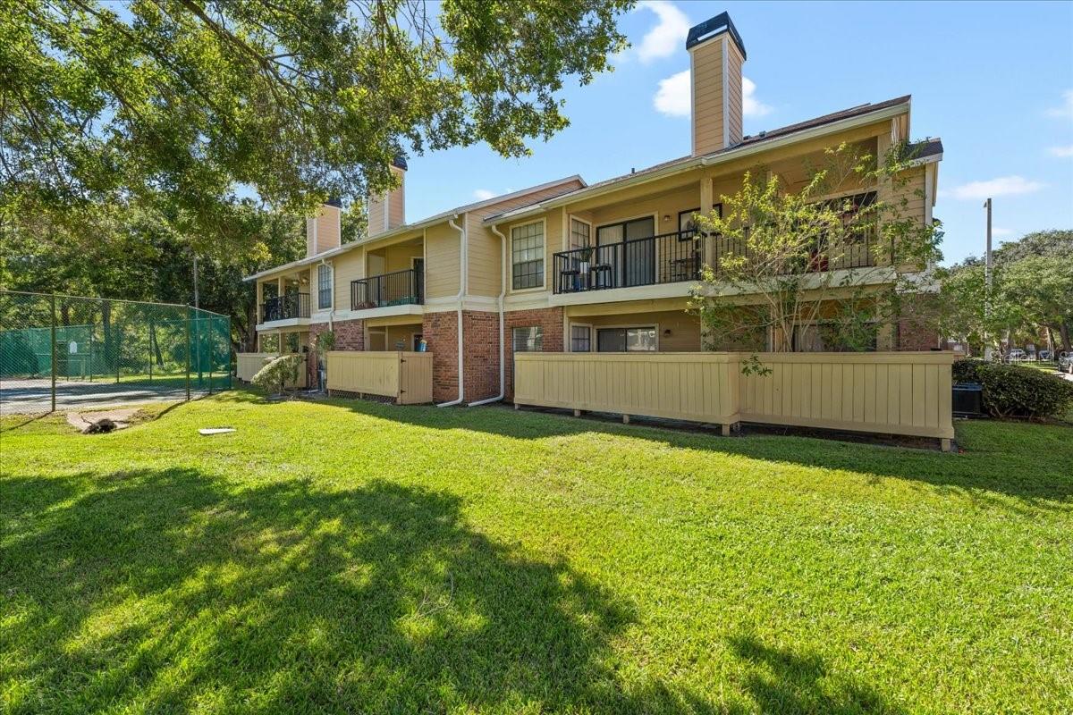 8742 MALLARD RESERVE DR #203 — photo 3