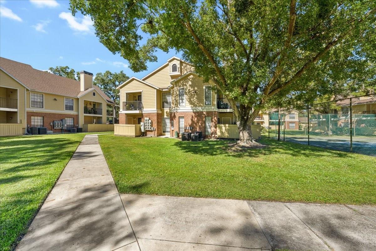 8742 MALLARD RESERVE DR #203 — photo 10