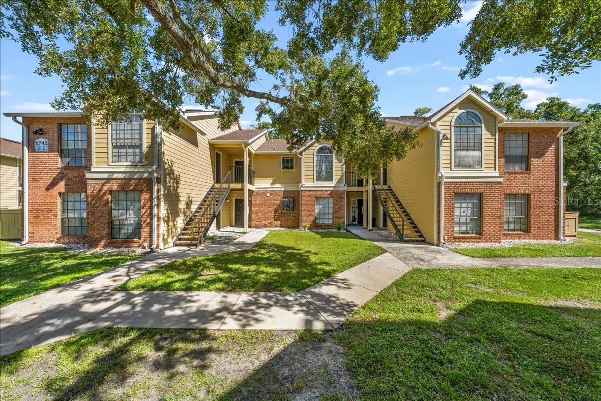 8742 MALLARD RESERVE DR #203 — photo 11