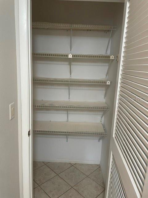 2242 BANCROFT CIR N #F — photo 12