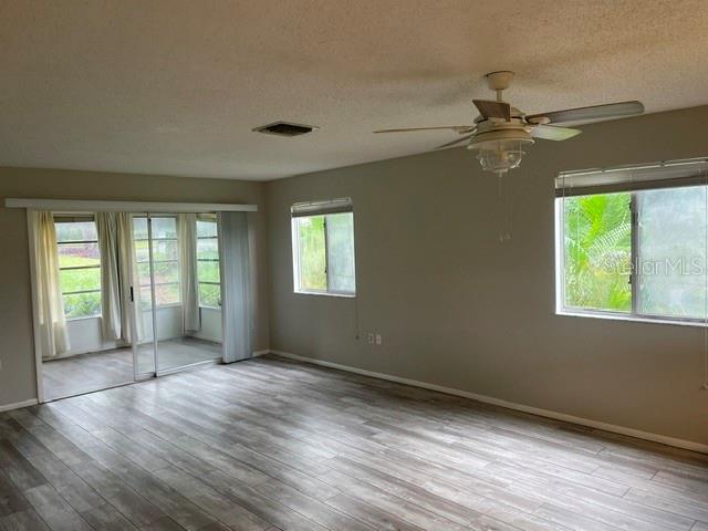2242 BANCROFT CIR N #F — photo 3