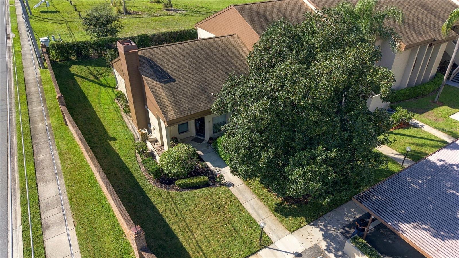 2815 COUNTRYBROOK DR #11 — photo 33