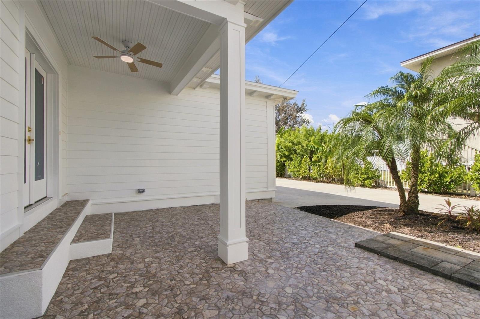 5426 VENETIAN BLVD NE — photo 80
