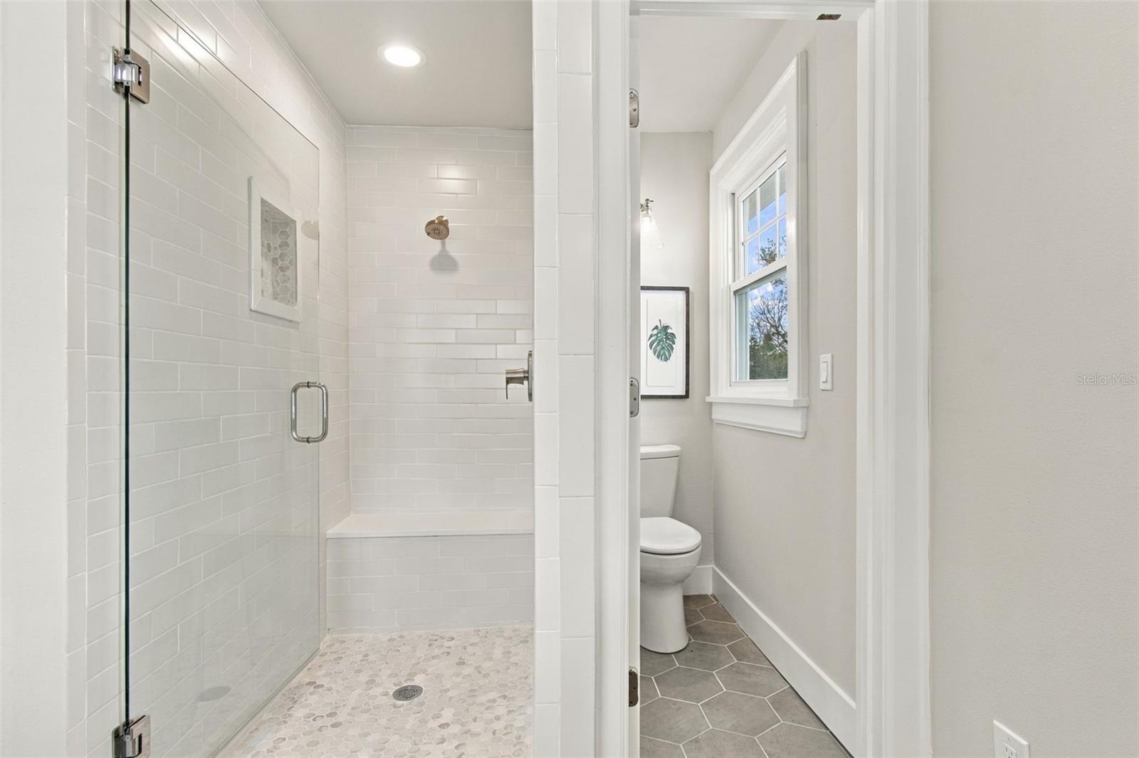 5426 VENETIAN BLVD NE — photo 56