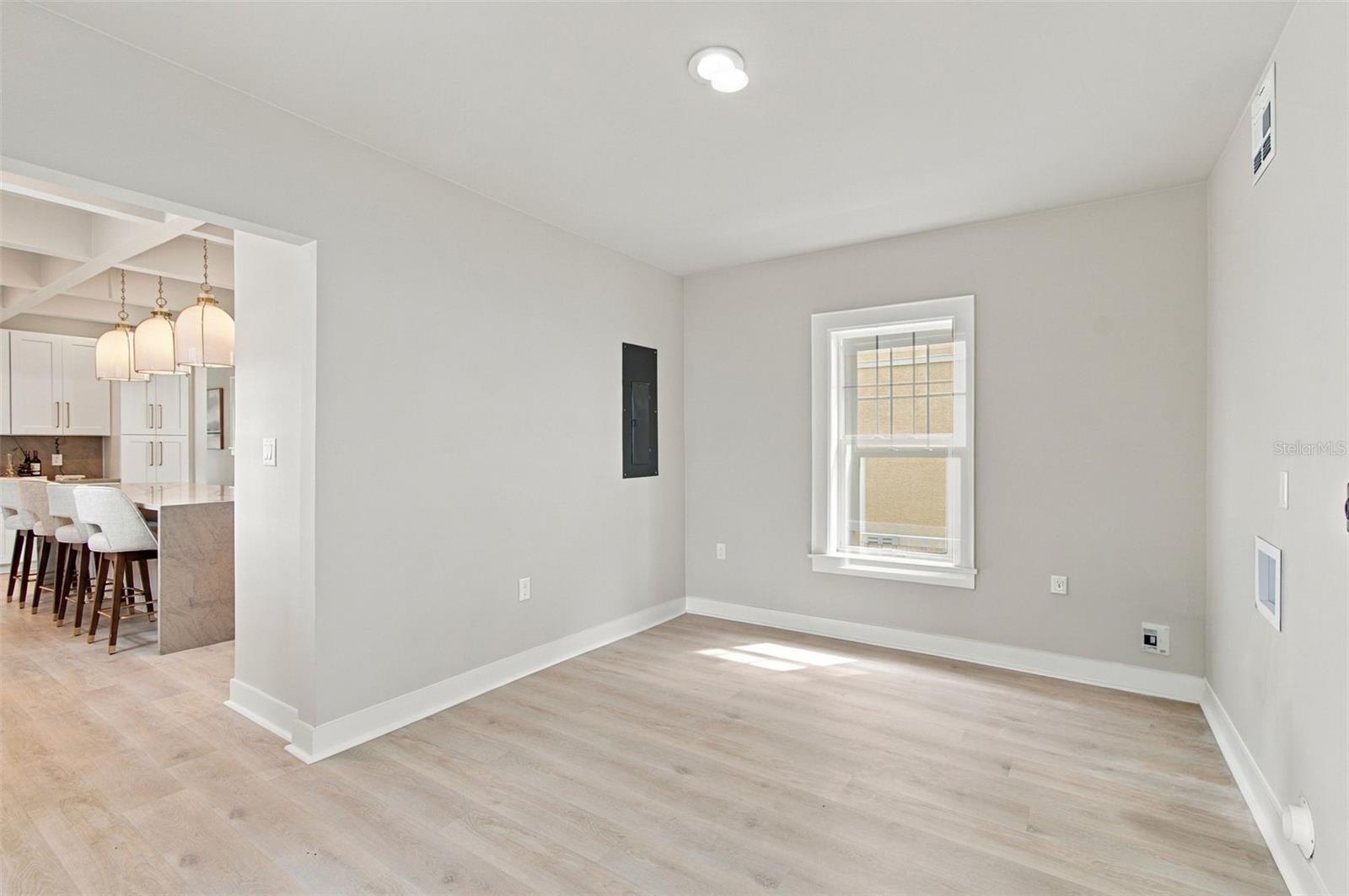 5426 VENETIAN BLVD NE — photo 41